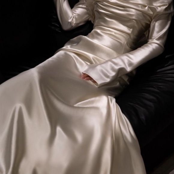 Danielle Frankel Noa Gown - Picture 1 of 14